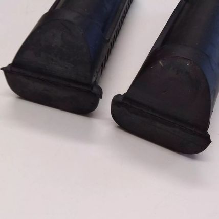 Pair of Rider Footrest Rubbers Triumph T140 1979 to 1982 F17256 F17259