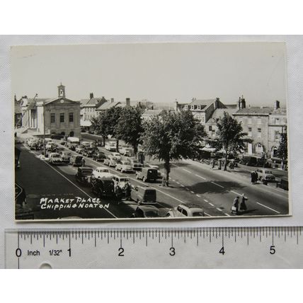 1961 postcard Chipping Norton Market Place
