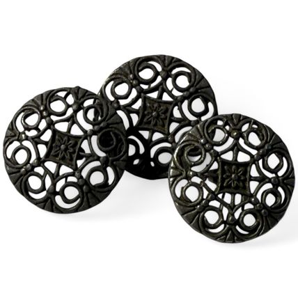 18mm Zinc Metal Sewing Shank Buttons Round Antique Silver Flower