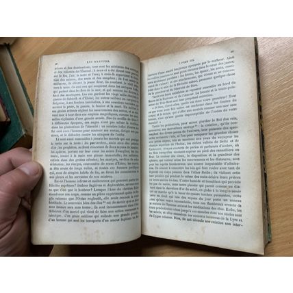 RARE* ANTIQUE CHATEAUBRIAND "LES MARTYRS" RELIGIOUS FRENCH BOOK (P4)
