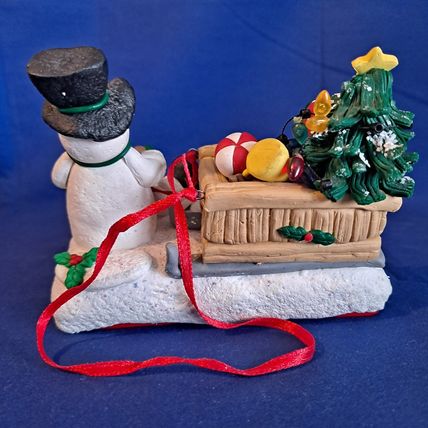 Studio 33 SNOWMAN Christmas STOCKING HOLDER Mantel Hanger Hook Resin Cast Iron
