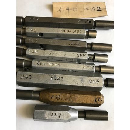 LOT GO NO GO SMOOTH PLUG GAGES,MIXED .442",.447,443,440,452,448,446,.455" ,ES