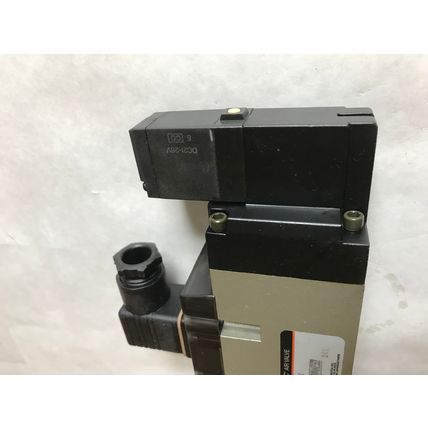 SMC NVFS5310-5DZ PNEUMATIC MANIFOLD SOLENIOD VALVE NUFS5310-50Z,NVFS5310-50Z,SB