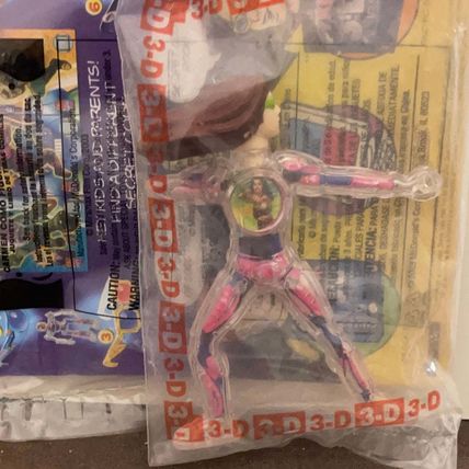 McDonald's 2003 Spy Kids 3-D Carmen & Comic Toy #5