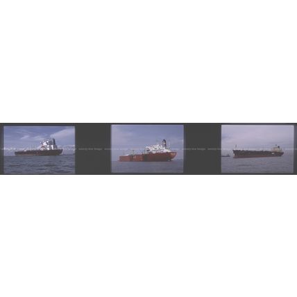 SLC029 - Bulk Lot Oil Tankers - 12 , 35mm Colour Slides