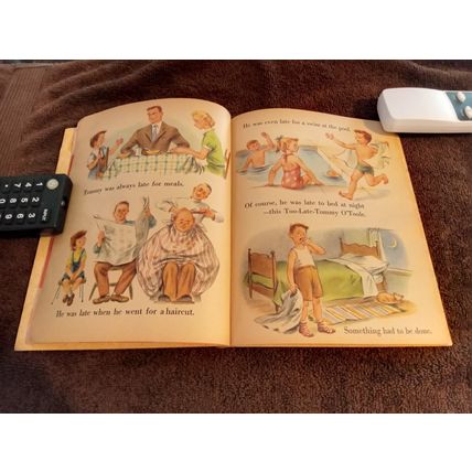 Little Golden Book How To Tell Time By Jane Watson (F) Edition VG+ Shape 1957