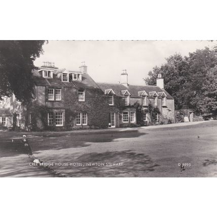 ED 182 NEWTON STEWART - THE BRIDGE HOUSE HOTEL . RP POSTCARD