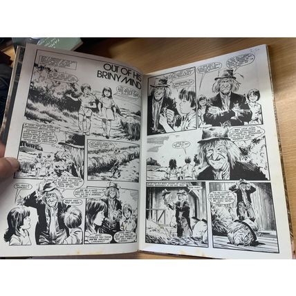 1981 WORZEL GUMMIDGE ANNUAL ILLUSTRATED VINTAGE ANNUAL HARDBACK BOOK (P3)