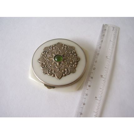 Vintage Art Deco Square Powder Compact White Lucite 2.5" Made in France 1930s