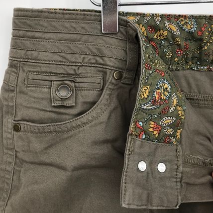 Dakota Blue Women's Mid Rise Stretch Flat Front Shorts Olive Size 16 Casual