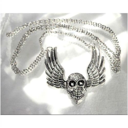 Sale Steam punk Pirate Skull Wings Necklace Jewellery 477