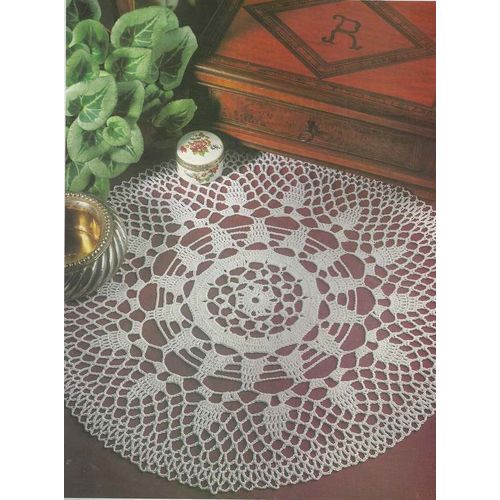 Beautiful Crochet Doily PATTERN Momento