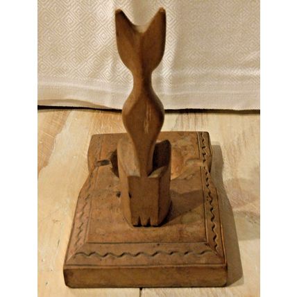Vintage Wooden Siamese Cat Sculpture Carved Handcrafted Ashtray 3 Grooves- MCM