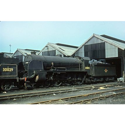 pu2613 - Hampshire - Engine No.30802 at Eastleigh Shed - print 6x4