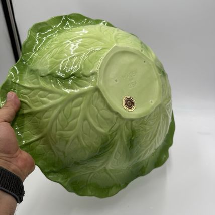Metlox Manufacturing & Co USA Art Pottery Large Cabbage Ceramic Green Bowl 4”x15