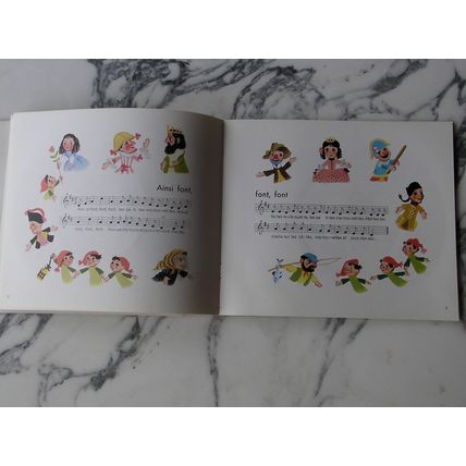 Premier Jeux Retro Audio Book Vinyl Record French Children Singing Song language