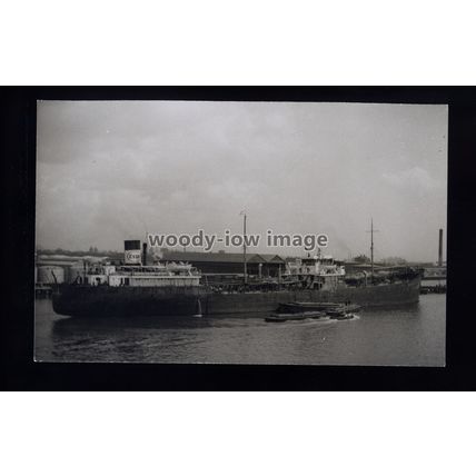 TA0675 - Esso Oil Tanker - Esso Plymouth - built 1936 - photograph