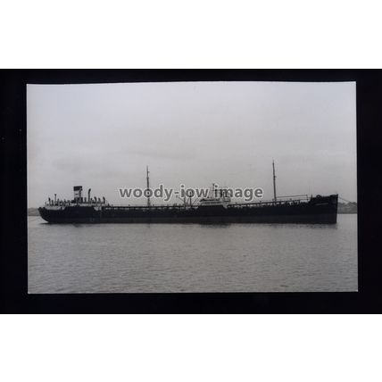 TA0590 - Esso Oil Tanker - Esso Edinburgh - built 1933 - photograph