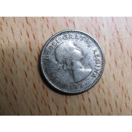 1955 Queen Elizabeth ll 10 Cents Canada Coin