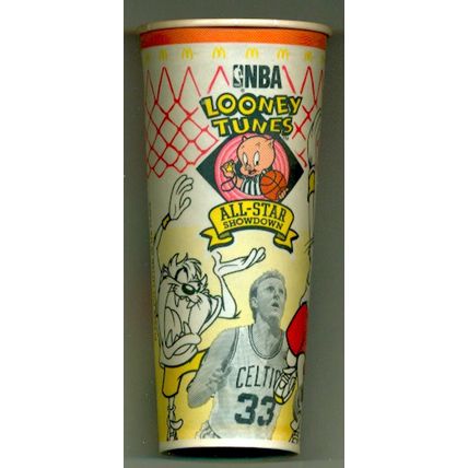 1995 NBA LOONEY TUNES All-Star Showdown original McDonalds paper soda cup