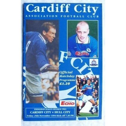 1994 programme Cardiff City v. Hull City - centrefold Phil Stant