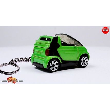 RARE KEYCHAIN GREEN BLACK SMART™ FORTWO CUSTOM Ltd Ed GREAT GIFT NOVELTY