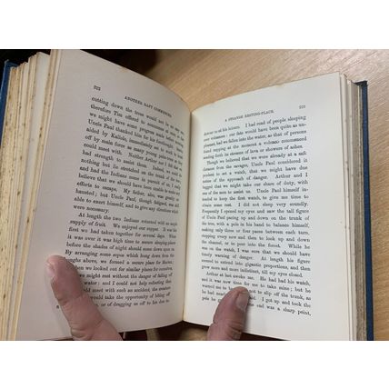 c1907 W H G KINGSTON "THE WANDERERS" FICTION ANTIQUE HARDBACK BOOK (P5)