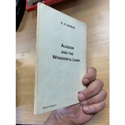 VINTAGE "ALADDIN AND THE WONDERFUL LAMP A PANTOMIME" DRAMA PLAY PB BOOK (LL)