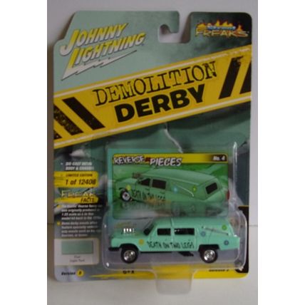 JOHNNY LIGHTNING ' STREET FREAKS ' DEMOLITION DERBY CUSTOM HAULIN' HEARSE green