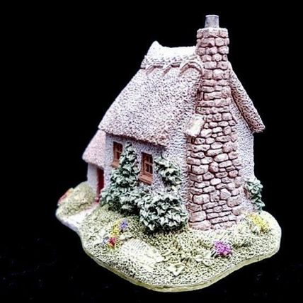 Lilliput Lane Pussy Willow Thatched Cottage Vintage Ornament