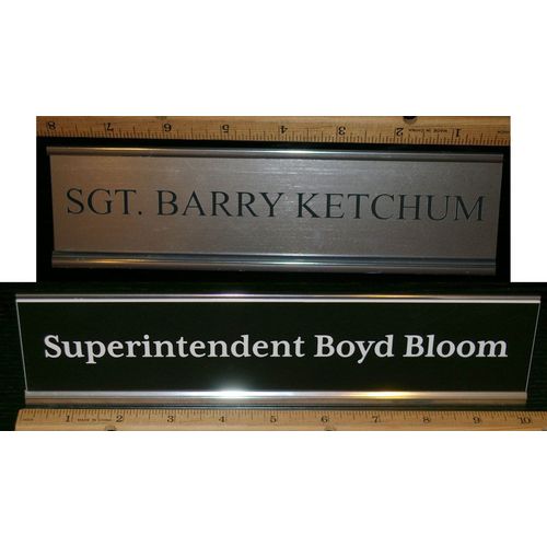 MOTIVE Tv Show Props 4x Character Desk Plate Signs