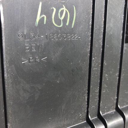 2009-2014 Ford F150 Middle Seat Storage Compartment Trim 9L3Z-18115A00-JA