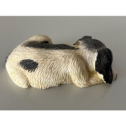 DOG FIGURINE - SLEEPING DOG