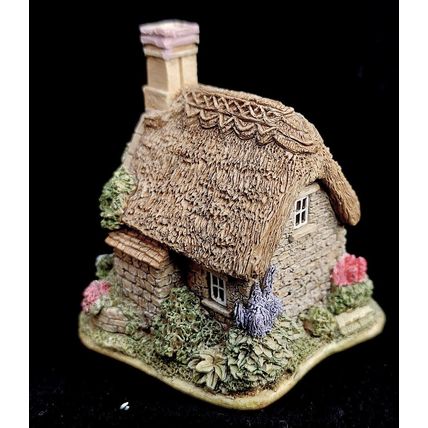 Lilliput Lane Nightingale Cottage Collectable Thatched Vintage Ornament