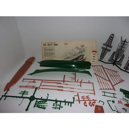 AURORA 432-200 Cutty Sark 1963 1:260 Scale