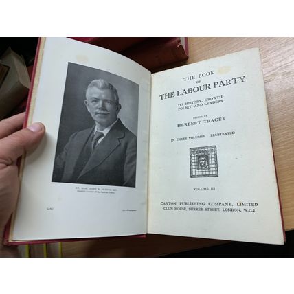 RARE* VINTAGE "THE BOOK OF THE LABOUR PARTY" VOLUMES 1-3 HARDBACK BOOKS (P14)