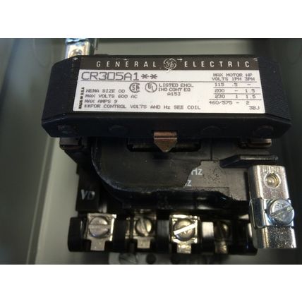 NEW GENERAL ELECTRIC CR305A1** 300 LINE MAGNETIC MOTOR STARTER 9A NEMA 00,BQ