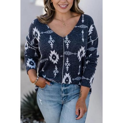 Gray Plus Size Aztec Print Exposed Seam Top