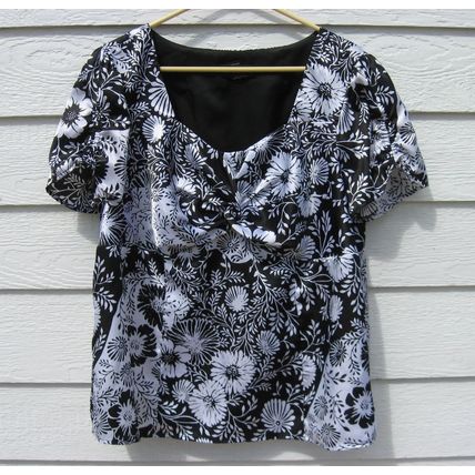 Womens Lane Bryant Satin Top 18/20 44 Chest Empire Waist Black White Shirt