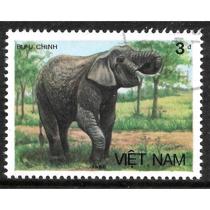 VIETNAM 1986 ELEPHANTS 3d ELEPHANT FEEDING SG 1046 FINE USED