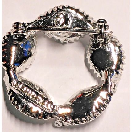 Gerry's Silver Tone Leaf Wreath 1" Brooch Signed Vintage Pin Ladies Jewelry