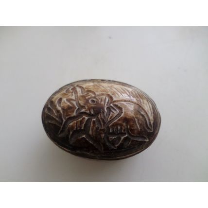 Gold Metal - Trinket/Pill Box - Elephant Design on Lid