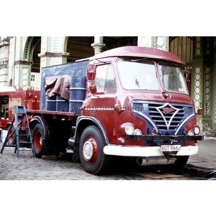 JC0041 - Lorry - Flat Bed, Reg.EGT 966J - photograph 6x4
