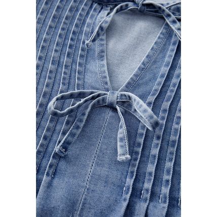 Myosotis Denim Front Pintuck Bow Tie Puff Sleeve Top