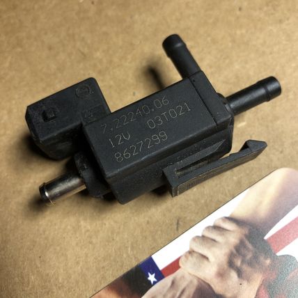 Genuine Volvo Turbo Boost Solenoid 30670448 72224011 8627299