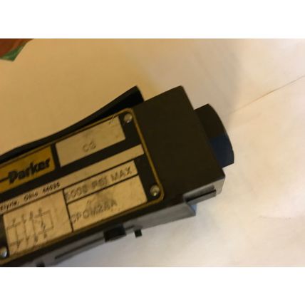 NEW PARKER HYDRAULIC VALVE CPOM2AA AIR CONTROL CP0M2AA,AH