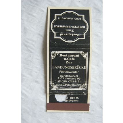 Matchbook Cover Landungsbrucke -Zum Holsten Brauhaus