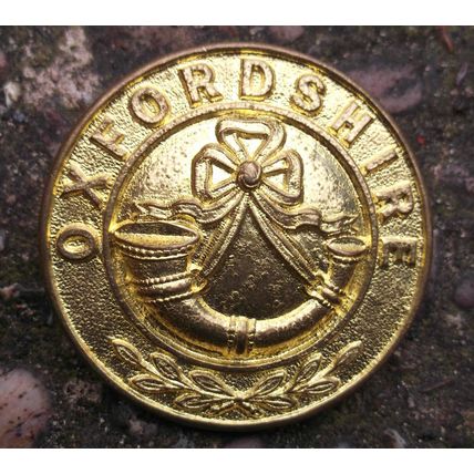 British Army Oxfordshire Regiment Cap Badge Centre Ox & Bucks VR Reproduction