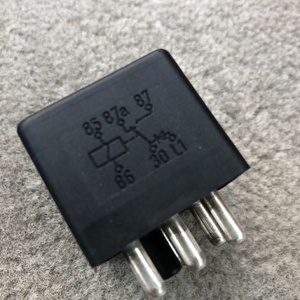 Bosch 12V ABS Relay Volvo Mercedes BMW 6 Prong 0332002178