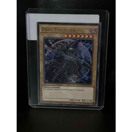 Dark Magician - MVP1-ENSV3 - Ultra Rare - Limited Edition The Dark Side of Dimen